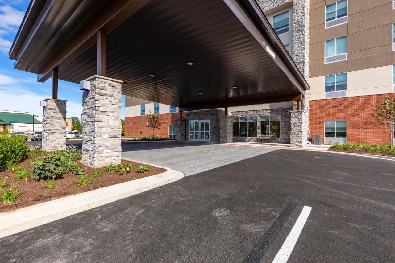 Holiday Inn Express & Suites Chicago - Hoffman Estates By Ihg Bagian luar foto
