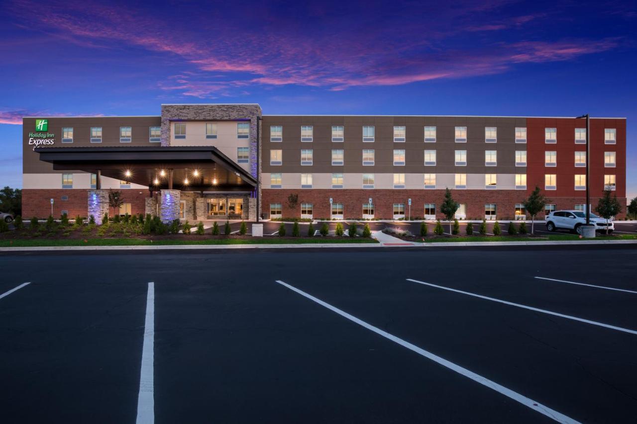 Holiday Inn Express & Suites Chicago - Hoffman Estates By Ihg Bagian luar foto