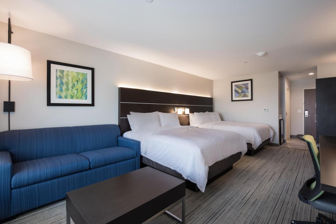 Holiday Inn Express & Suites Chicago - Hoffman Estates By Ihg Bagian luar foto